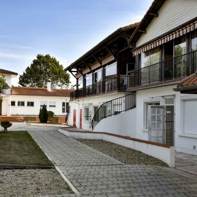 Extérieur de la Maison d’Accueil Spécialisée Hélios